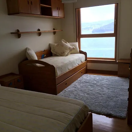 House - 4 Bedrooms With Pool, Wifi And Sea Views - 07739 Semesterbostad Combarro